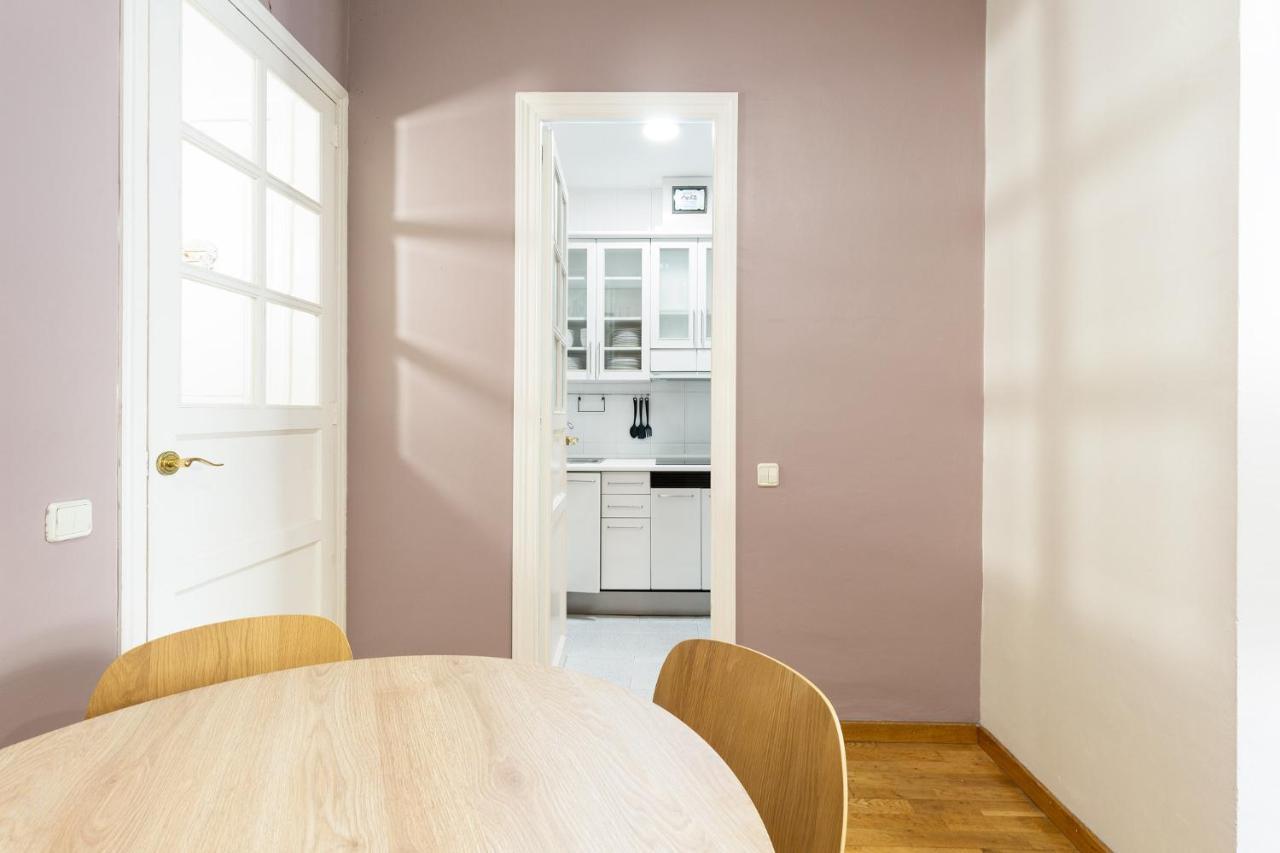 Stay U-Nique Apartments Consell Barcelona Zewnętrze zdjęcie